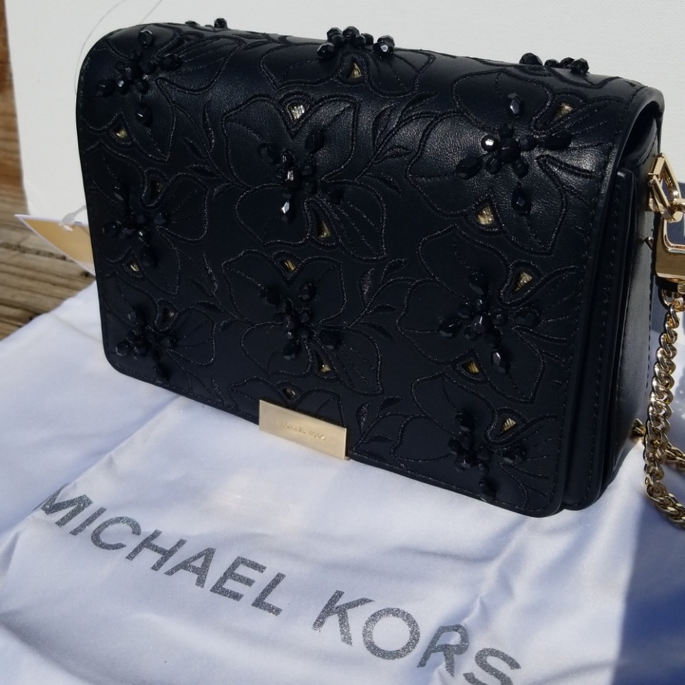 Michael Michael Kors Jade MD Gusset Clutch - Picture 3 of 8